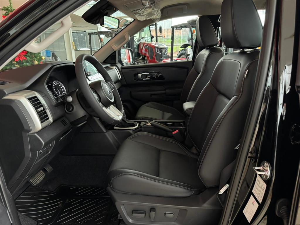 Mitsubishi-TRITON-2.4 BITURBO DIESEL CD HPE 4X4 AUTOMÁTICO