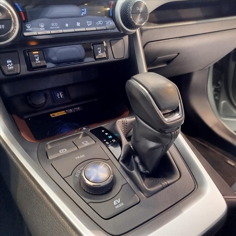 RAV4 2.5 VVT-IE HYBRID SX CONNECT AWD CVT