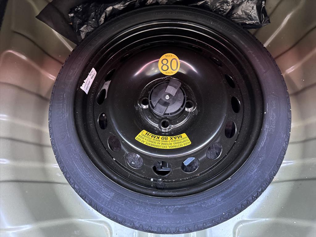 Chevrolet Onix Plus - 1.0 FLEX LT MANUAL