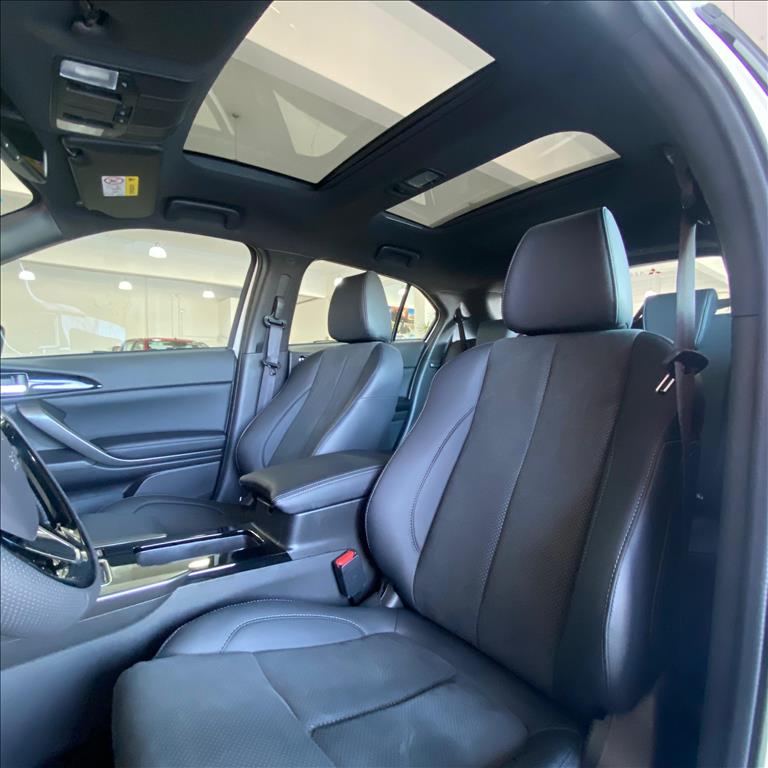 Mitsubishi-ECLIPSE CROSS-1.5 MIVEC TURBO GASOLINA HPE-S BLACK S-AWC CVT