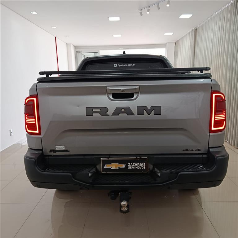RAMPAGE 2.0 TURBO DIESEL REBEL 4X4 AUTOMÁTICO3