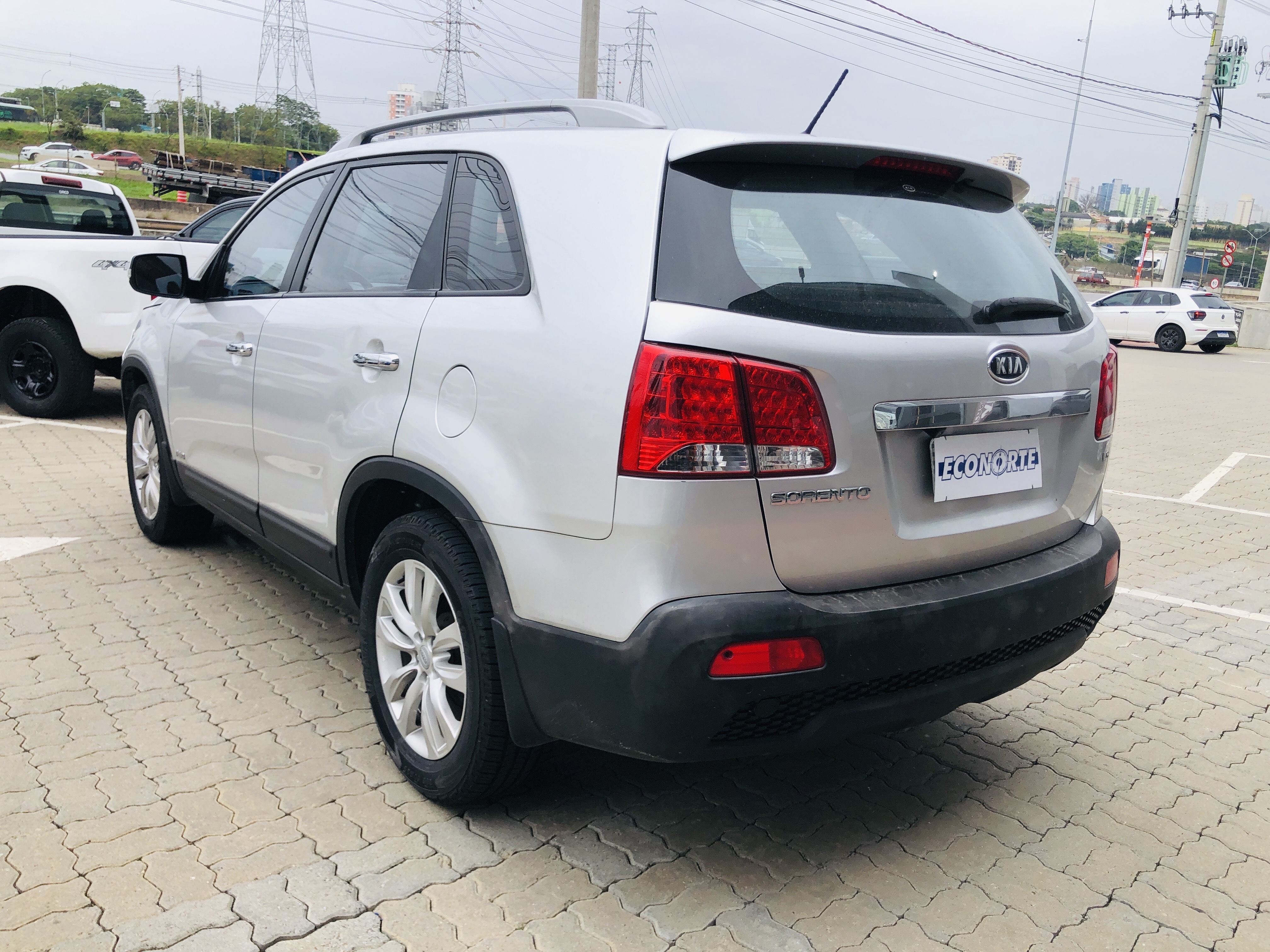 SORENTO 3.5 S.658 V6 4X4 24V GASOLINA 4P AUTOMÁTICO5