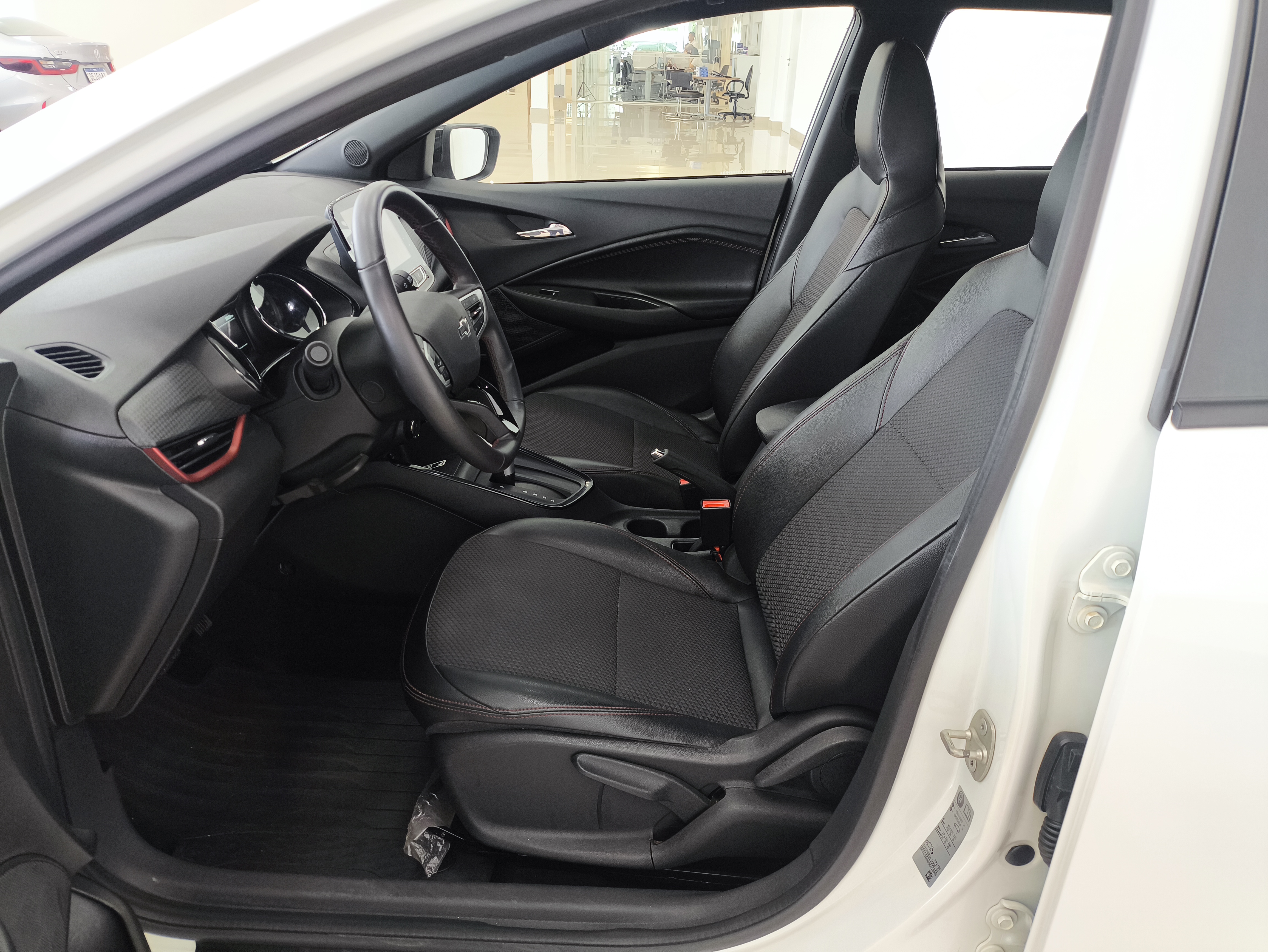 GM - Chevrolet-ONIX-1.0 TURBO FLEX RS AUTOMÁTICO