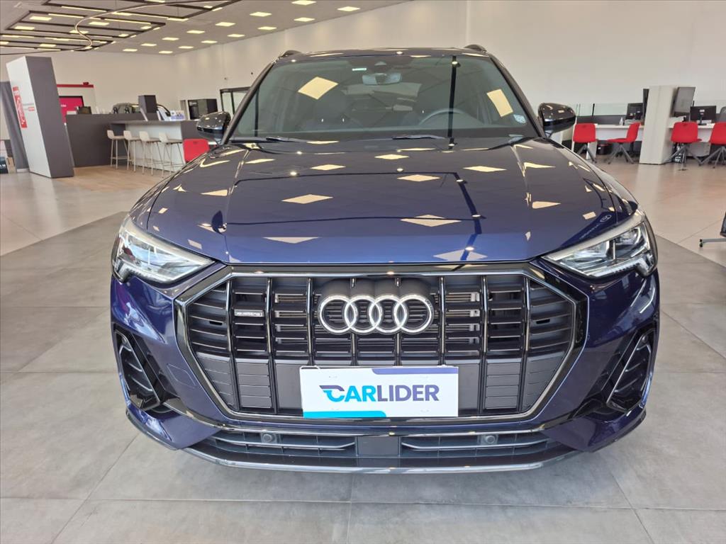 Q3 2.0 40 TFSI GASOLINA PERFORMANCE BLACK QUATTRO TIPTRONIC