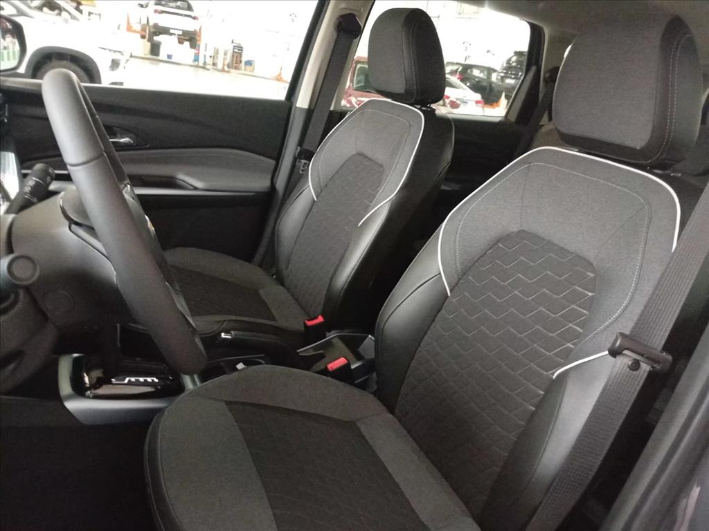 SPIN 1.8 LTZ 7L 8V FLEX 4P AUTOMÁTICO10