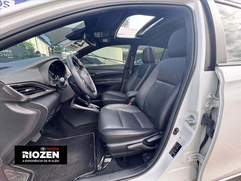 YARIS 1.5 16V FLEX XLS CONNECT MULTIDRIVE7