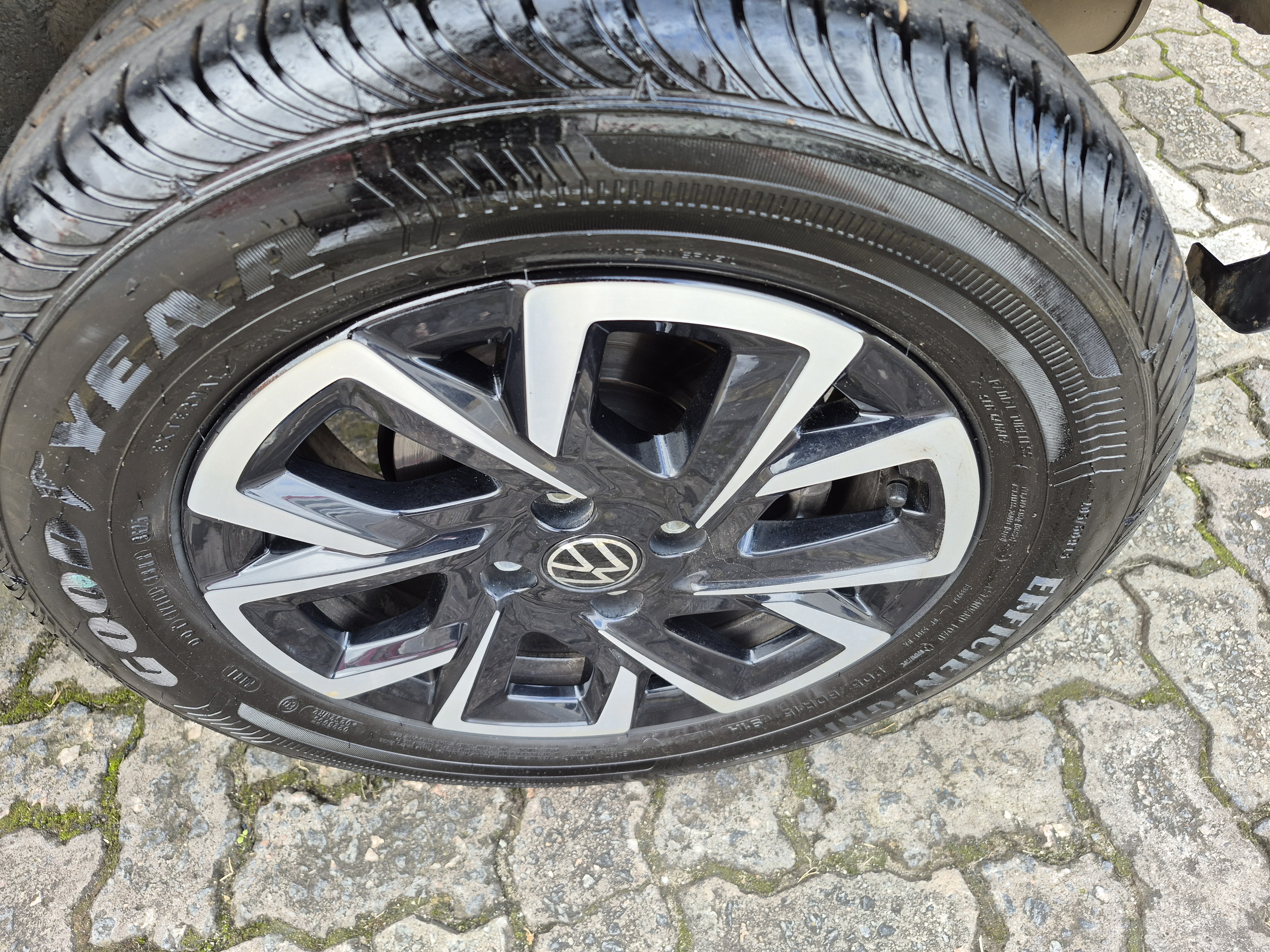Foto ilustrativa do carro