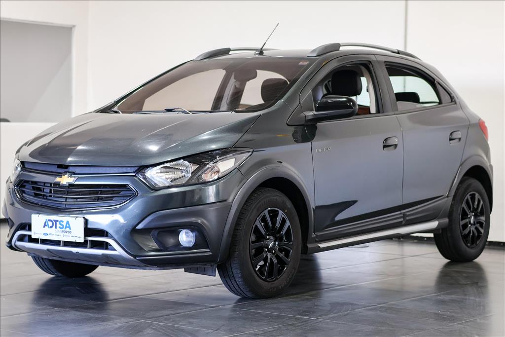 CHEVROLET ONIX 1.4 MPFI ACTIV 8V FLEX 4P AUTOMÁTICO