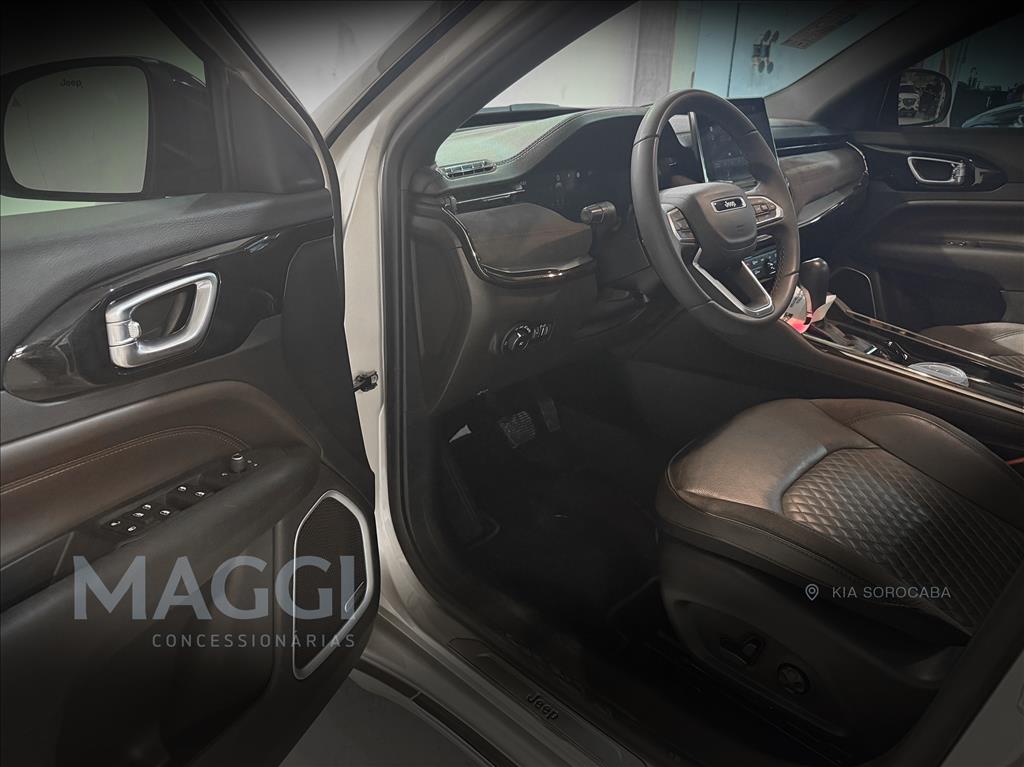 api-int-5e4025ce-e8f9-493a-bd49-7f32ddb750ef20251104105627