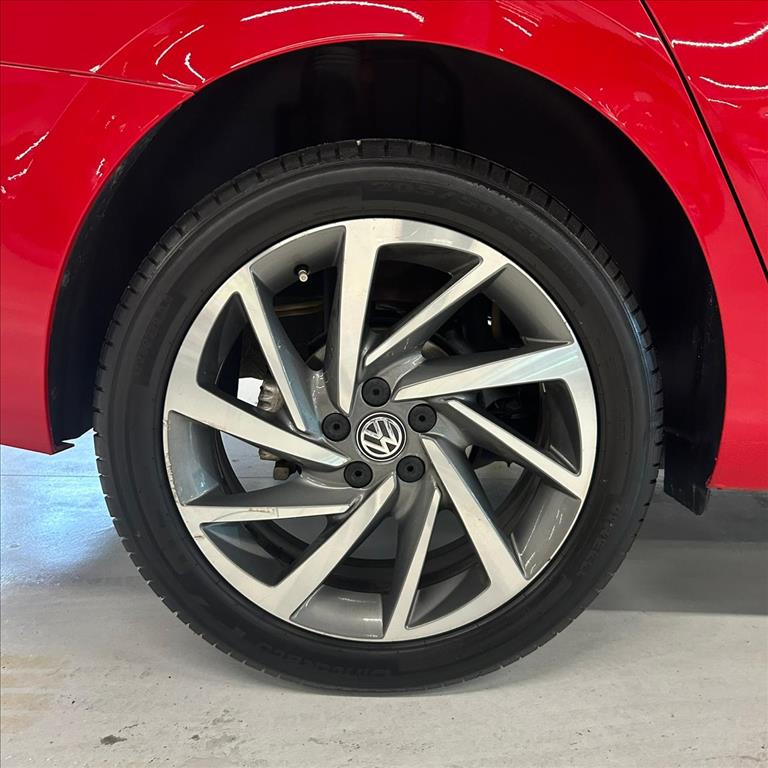 VIRTUS 1.0 200 TSI HIGHLINE AUTOMÁTICO12