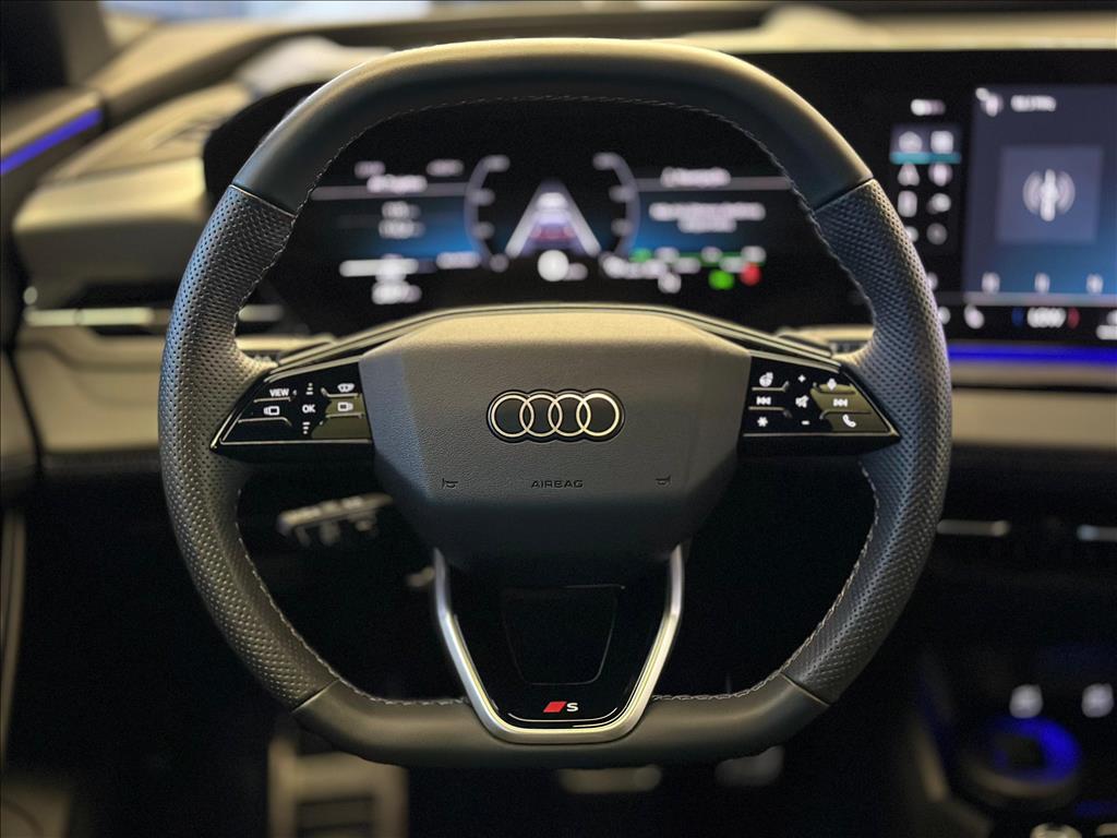 Q6 E-TRON 100 KW ELÉTRICO PERFORMANCE BLACK QUATTRO9