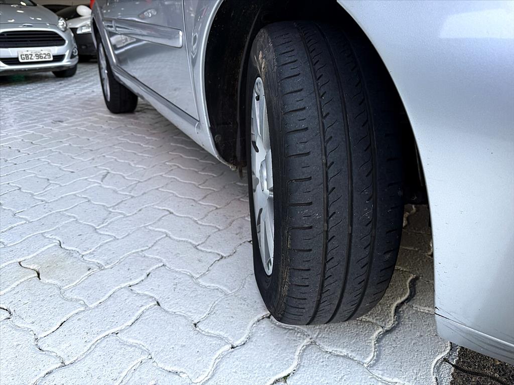 Citroën C3 - 1.6 EXCLUSIVE 16V FLEX 4P AUTOMÁTICO