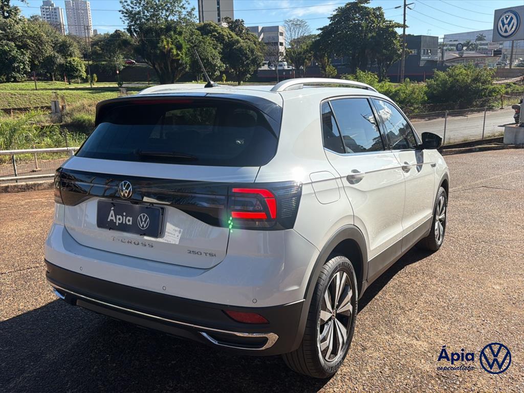 T-CROSS 1.4 250 TSI TOTAL FLEX HIGHLINE AUTOMÁTICO2