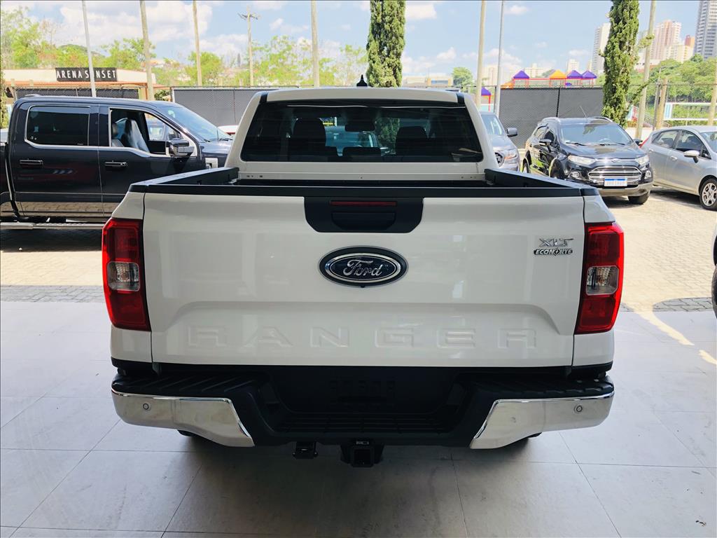RANGER 3.0 V6 TURBO DIESEL CD XLT 4X4 AUTOMÁTICO4