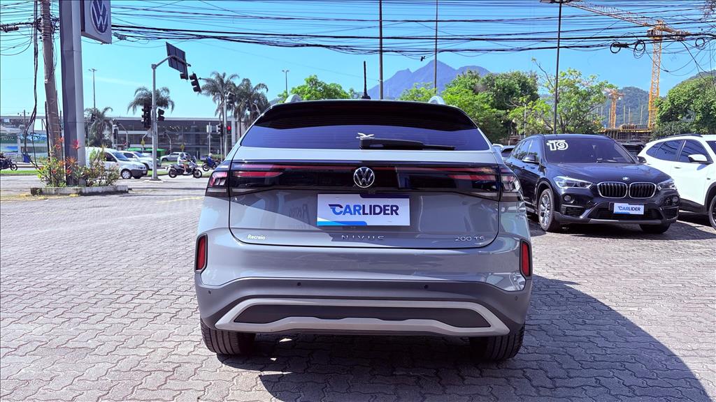 NIVUS 1.0 200 TSI TOTAL FLEX HIGHLINE AUTOMÁTICO3