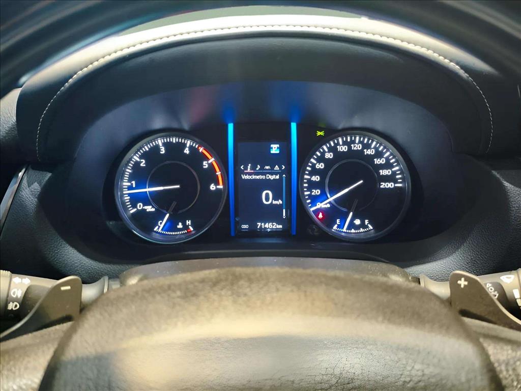 HILUX SW4 2.8 D-4D TURBO DIESEL SRX 7L 4X4 AUTOMÁTICO9