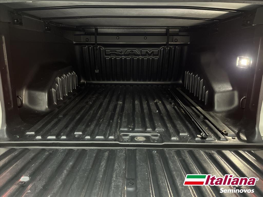 RAMPAGE 2.2 TURBO DIESEL LARAMIE 4X4 AUTOMÁTICO15