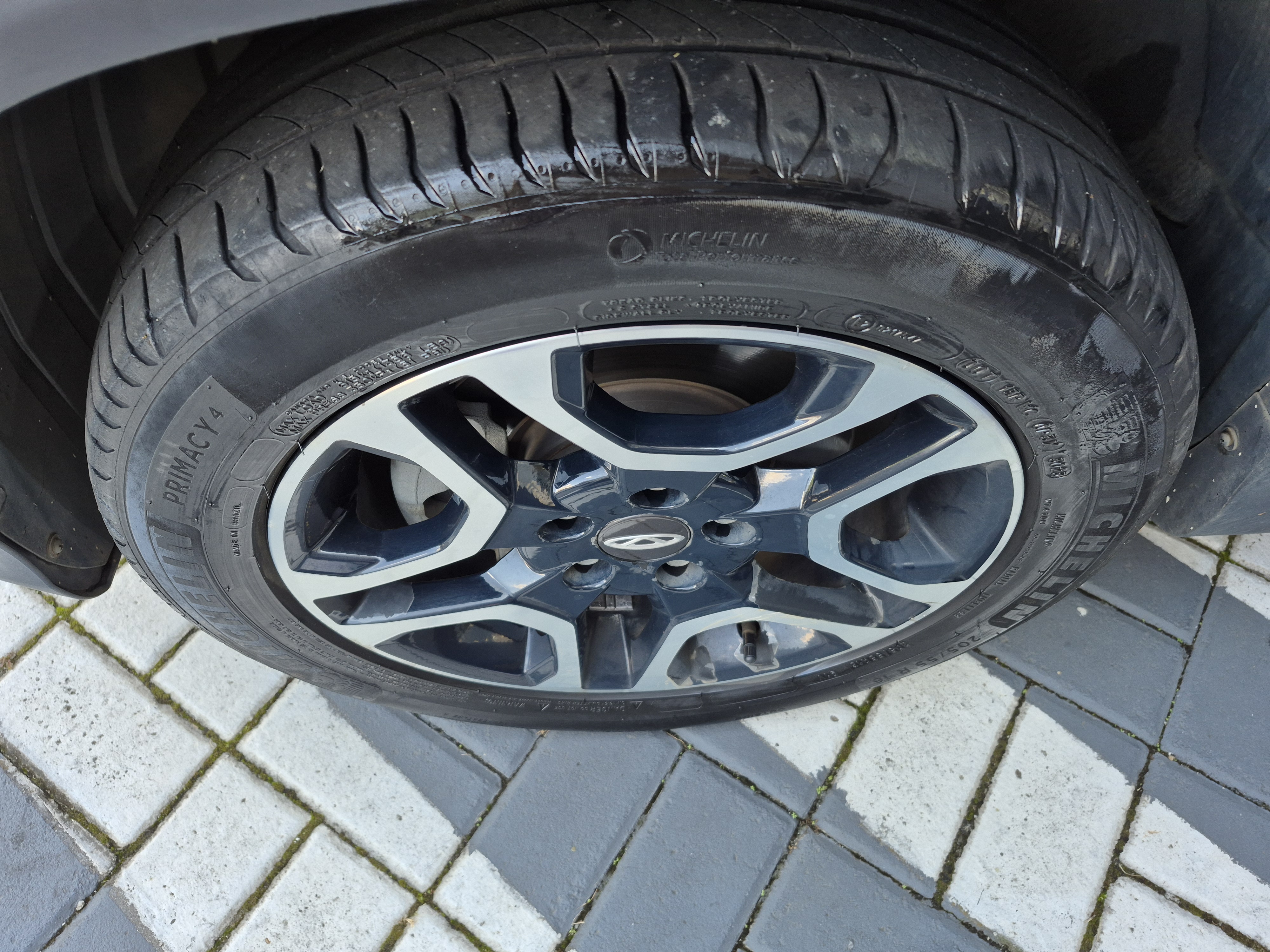 Foto ilustrativa do carro