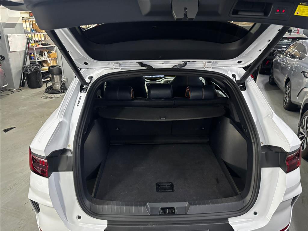 SONG PLUS 1.5 DM-I HÍBRIDO AUTOMÁTICO9