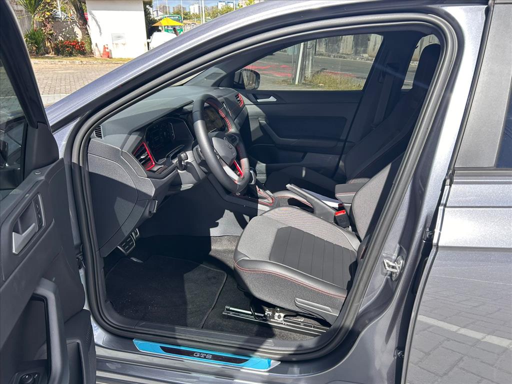 VW - Volkswagen-POLO-1.4 250 TSI GTS AUTOMÁTICO