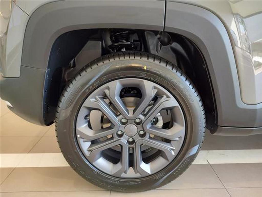 RENEGADE 1.3 T270 TURBO FLEX LONGITUDE AT67