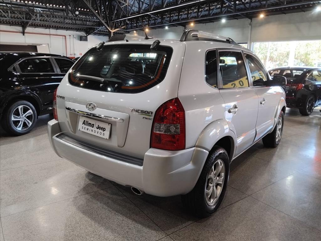 TUCSON 2.0 MPFI GLS 16V 143CV 2WD FLEX 4P AUTOMÁTICO4