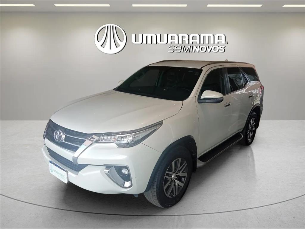 HILUX SW4 2.8 D-4D TURBO DIESEL SRX PLATINUM 7L 4X4 AUTOMÁTICO2