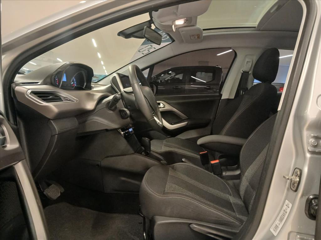 Peugeot-208-1.6 GRIFFE 16V FLEX 4P AUTOMÁTICO