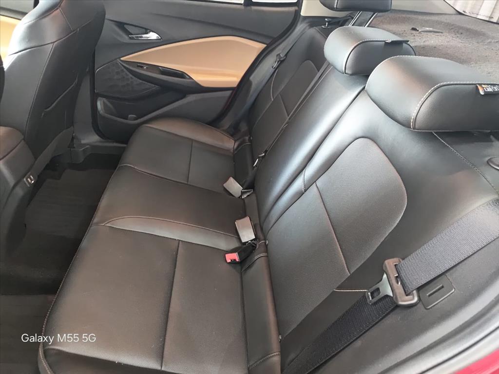 ONIX PLUS 1.0 TURBO FLEX PREMIER AUTOMÁTICO9