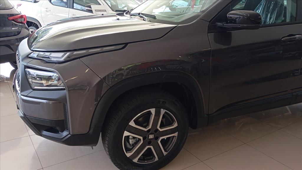 TORO 1.3 TURBO 270 FLEX FREEDOM AT61