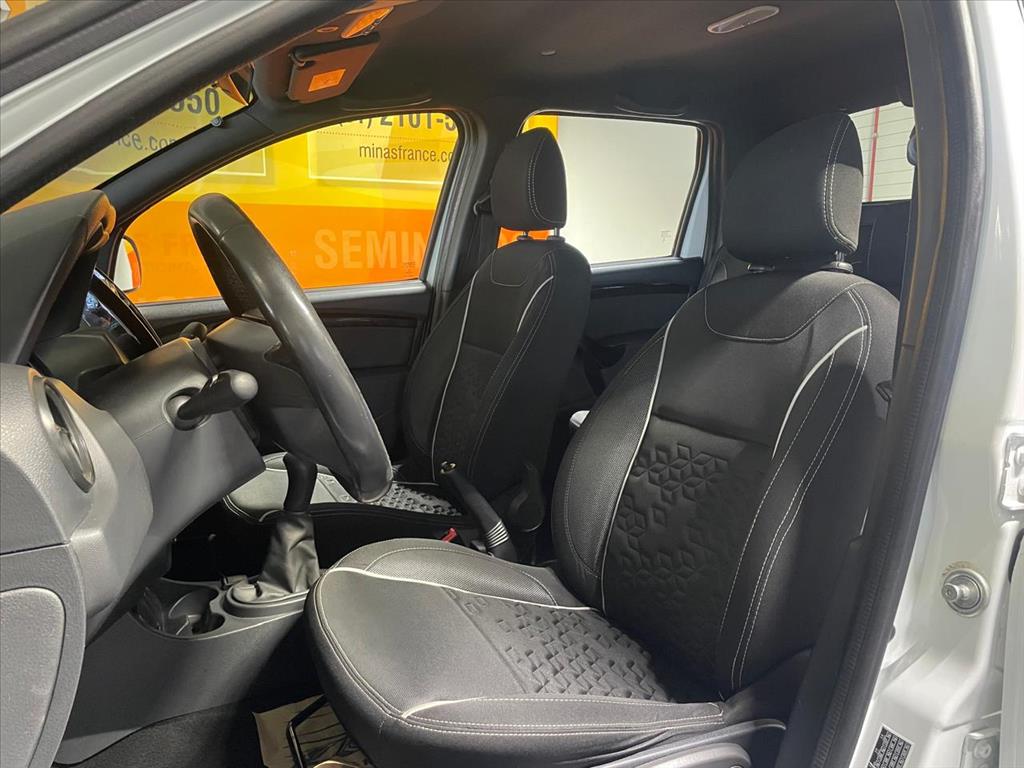 DUSTER OROCH 1.6 16V SCE FLEX DYNAMIQUE MANUAL