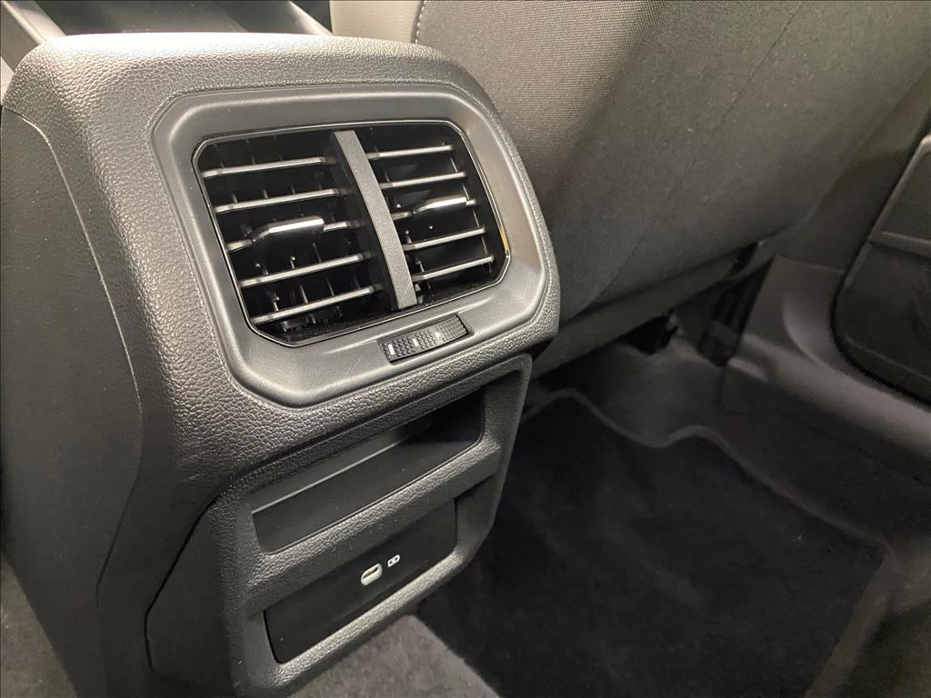 TAOS 1.4 250 TSI TOTAL FLEX COMFORTLINE AUTOMÁTICO11