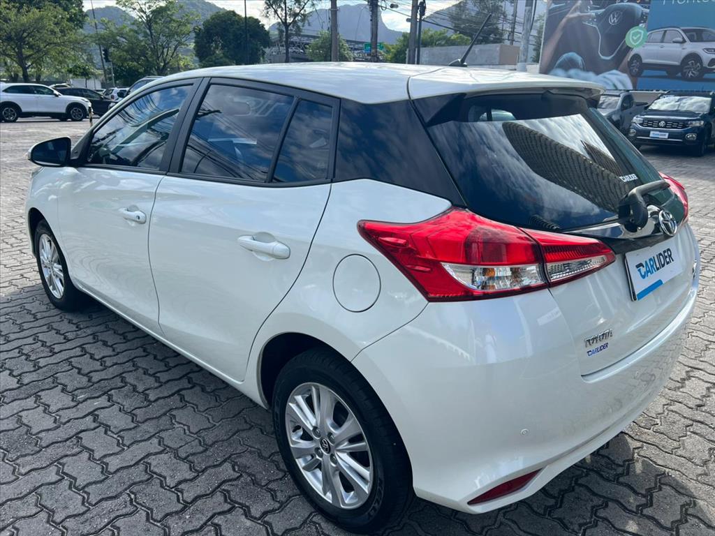 YARIS 1.3 16V FLEX XL MANUAL4