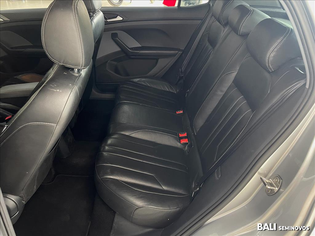 T-CROSS 1.0 200 TSI TOTAL FLEX AUTOMÁTICO17