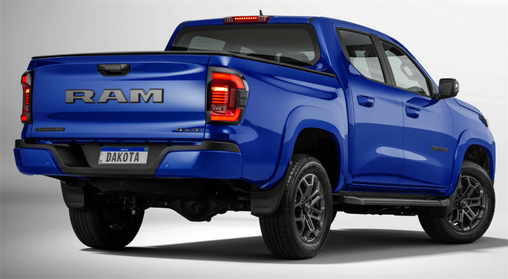 DAKOTA 2.2 TURBO DIESEL LARAMIE 4X4 AUTOMÁTICO2