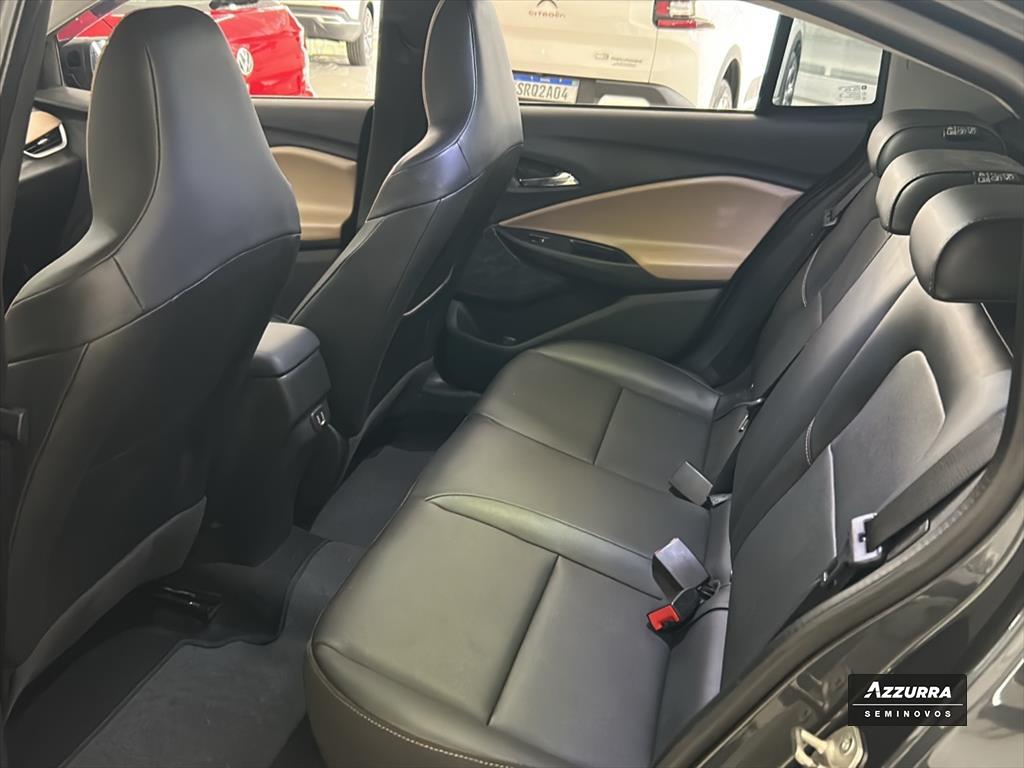 ONIX PLUS 1.0 TURBO FLEX PREMIER AUTOMÁTICO6