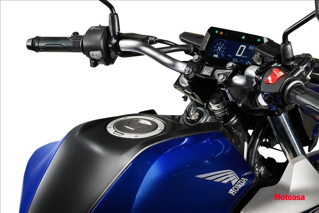 CB 300F TWISTER S7
