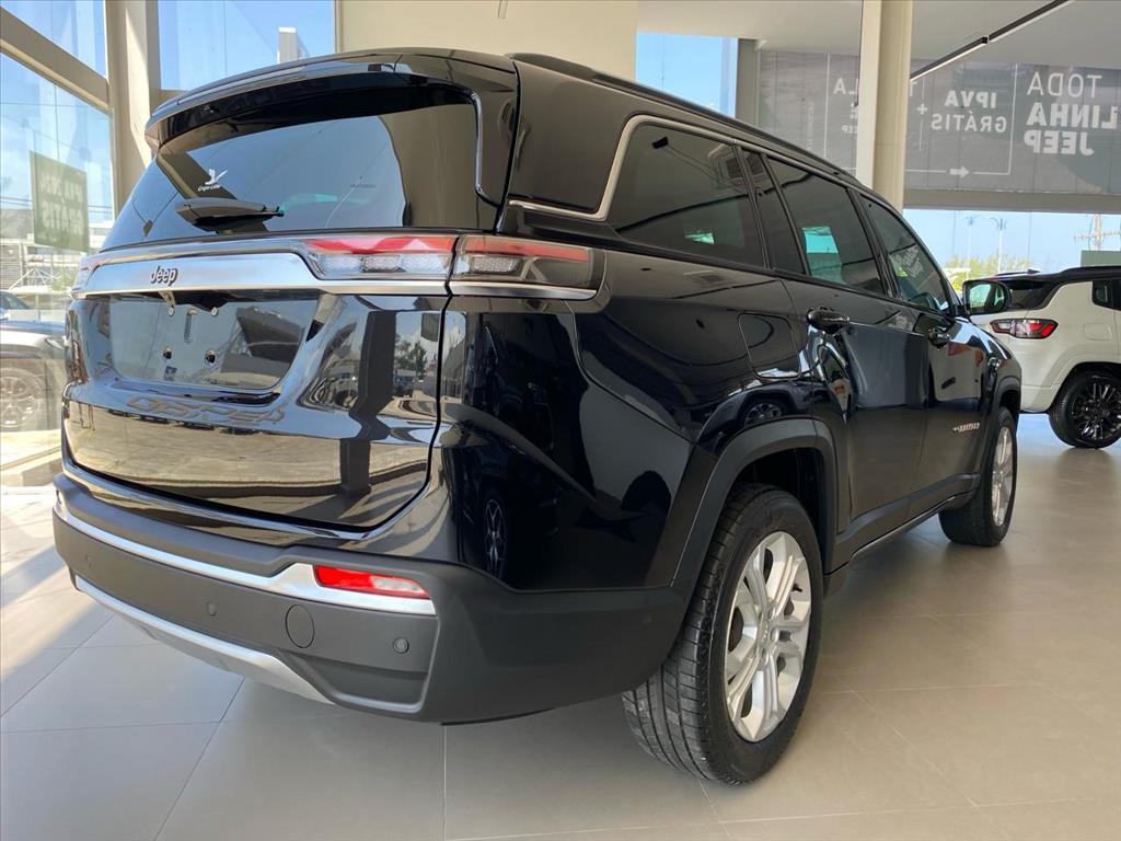 COMMANDER 1.3 T270 TURBO FLEX LONGITUDE AT6