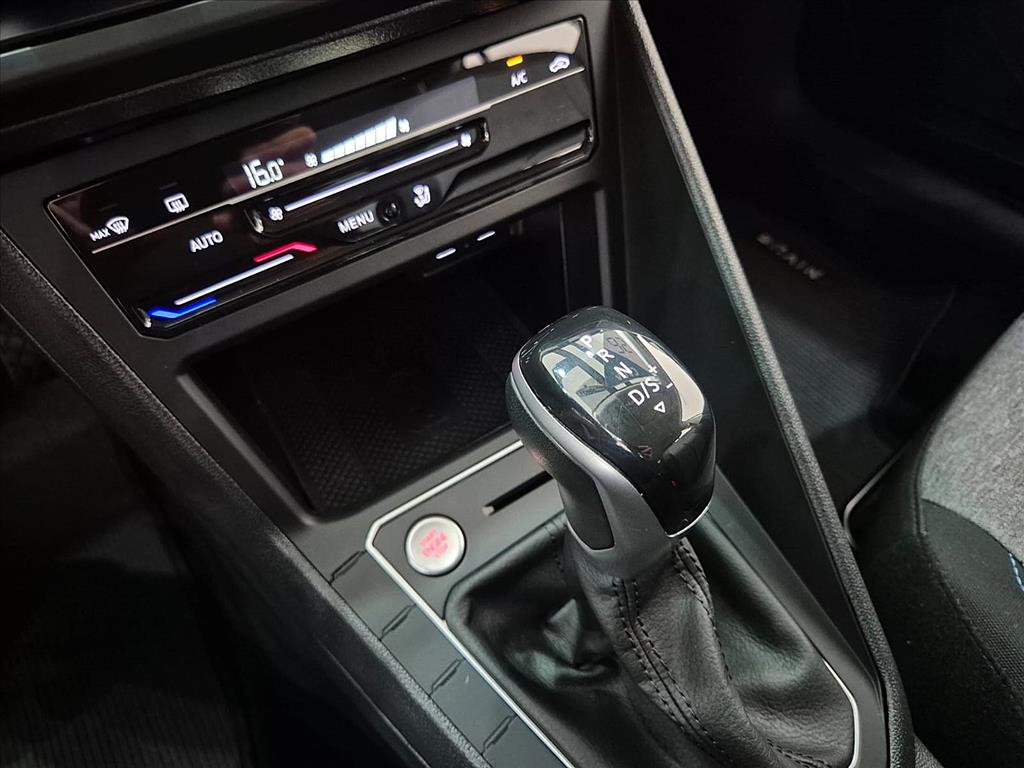 Volkswagen-NIVUS-1.0 200 TSI TOTAL FLEX COMFORTLINE AUTOMÁTICO