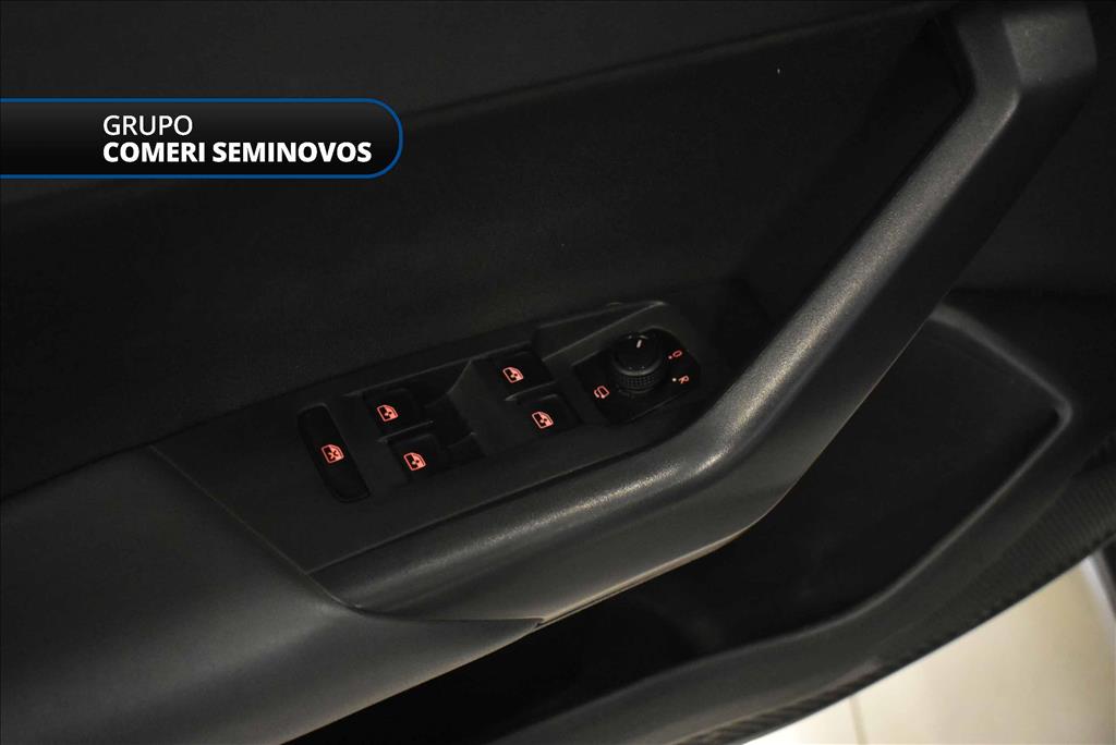 NIVUS 1.0 200 TSI TOTAL FLEX HIGHLINE AUTOMÁTICO16