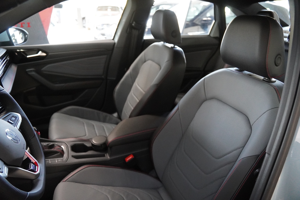 JETTA 2.0 350 TSI GASOLINA GLI DSG9