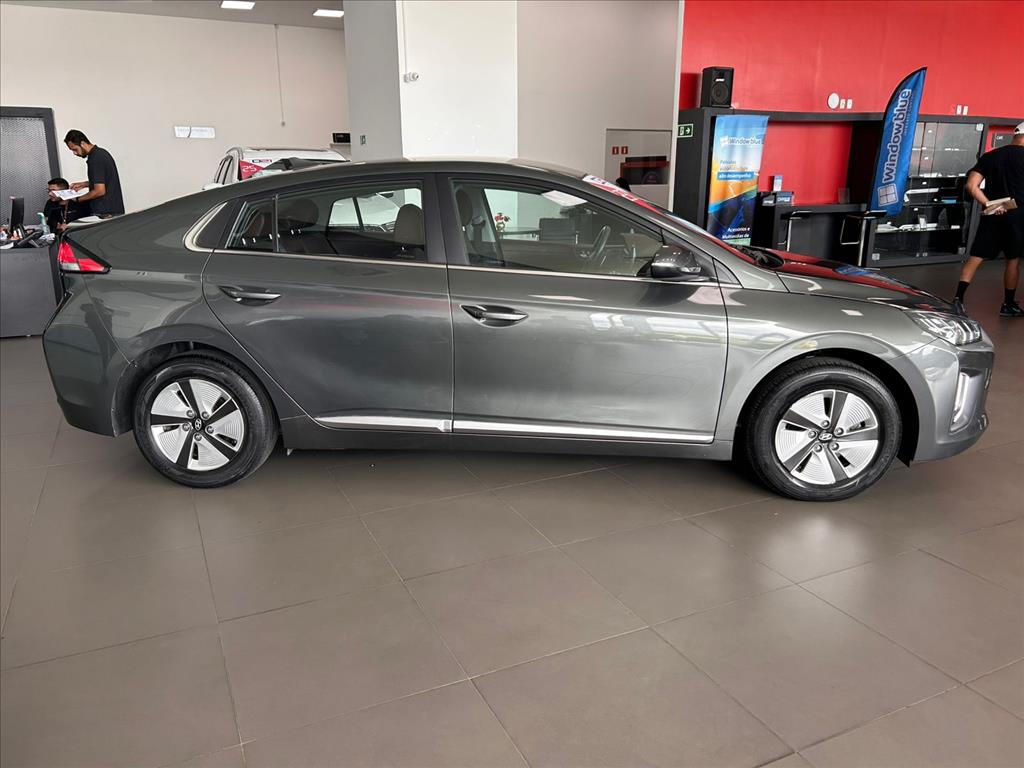 Hyundai-IONIQ-1.6 GDI HEV DCT