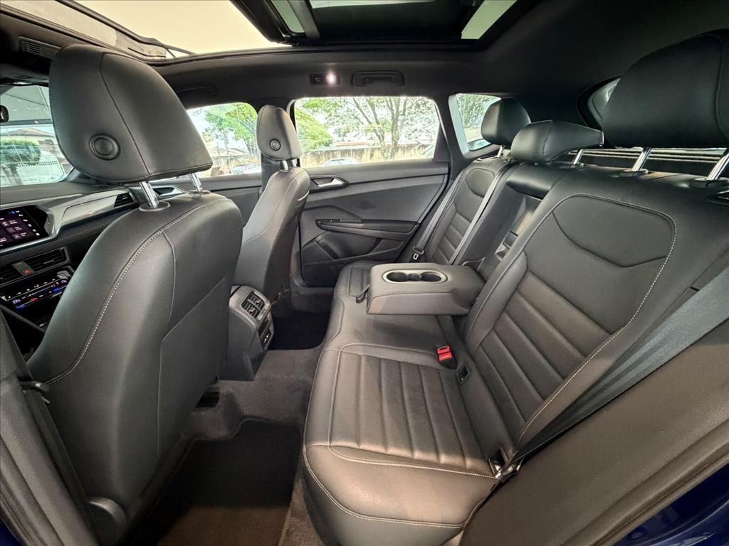 TAOS 1.4 250 TSI TOTAL FLEX HIGHLINE AUTOMÁTICO18