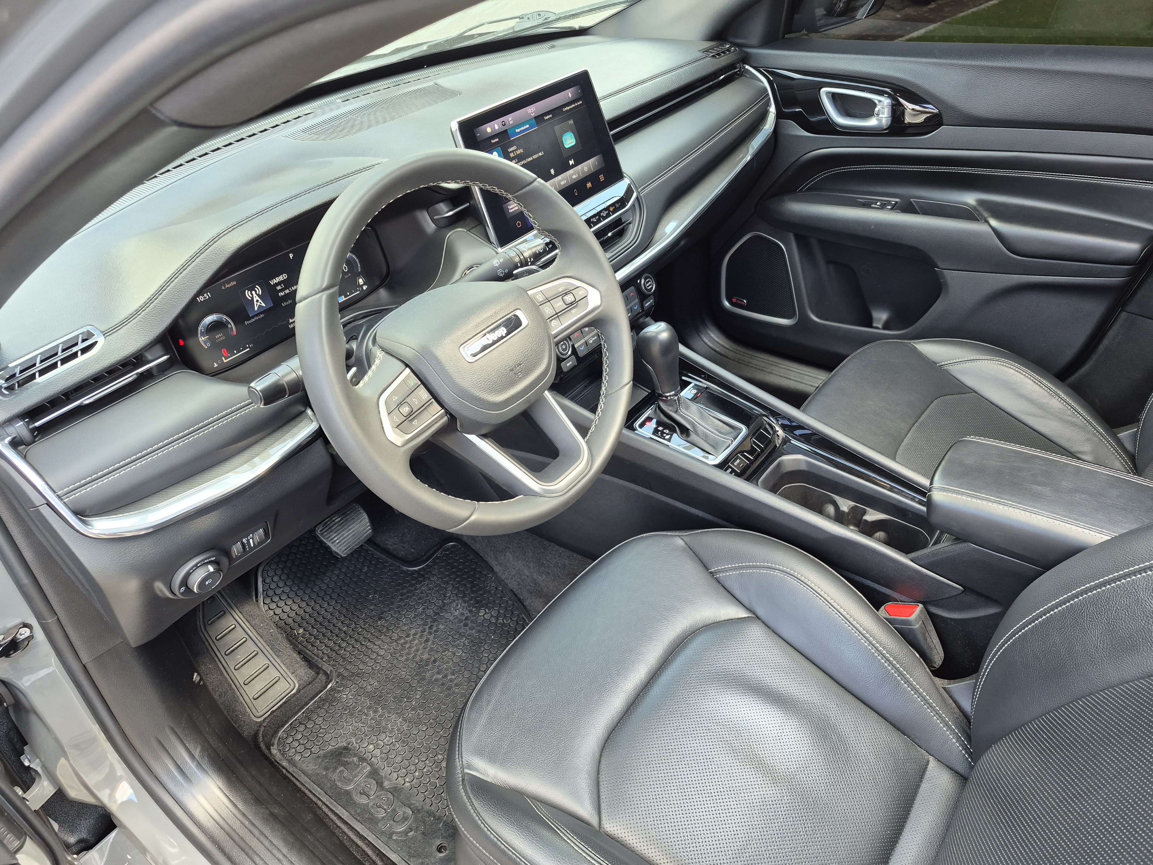 Foto ilustrativa do carro