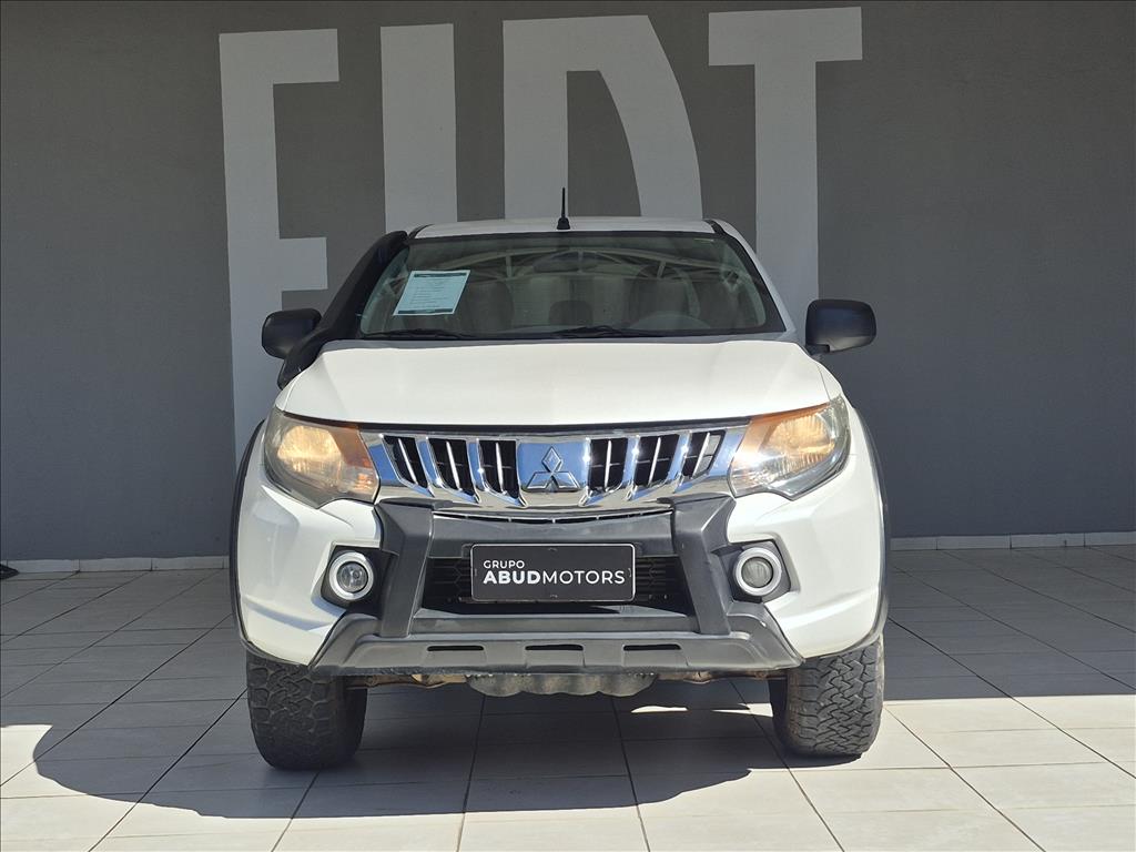 L200 TRITON 2.4 16V TURBO DIESEL OUTDOOR GLS CD 4X4 AUTOMÁTICO1