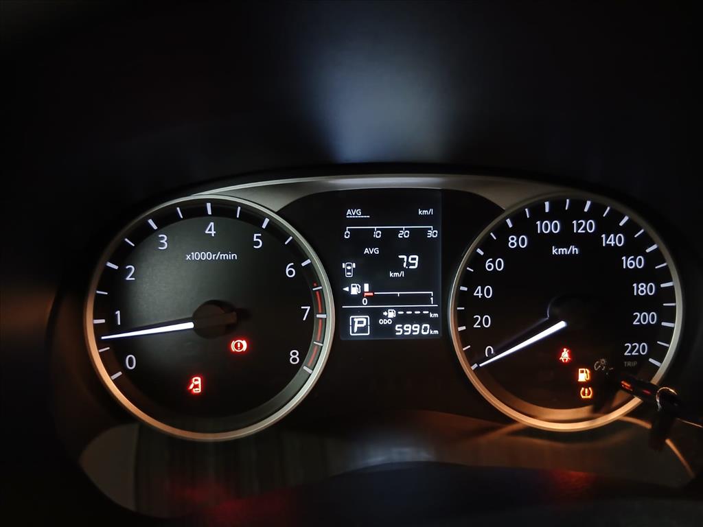 KICKS PLAY 1.6 16V FLEXSTART SENSE XTRONIC12