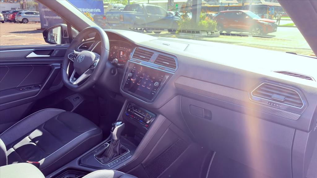 TIGUAN 2.0 300 TSI GASOLINA ALLSPACE R-LINE AUTOMÁTICO11