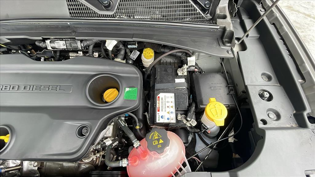 RAMPAGE 2.0 TURBO DIESEL LARAMIE 4X4 AUTOMÁTICO9