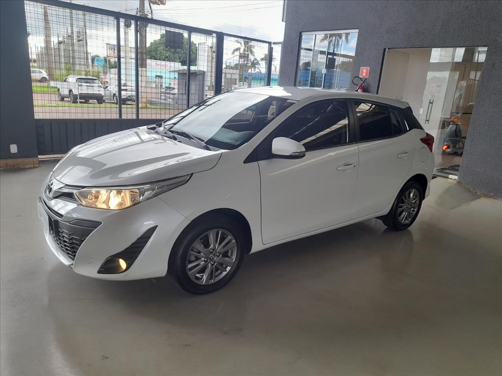 YARIS 1.3 16V FLEX XL PLUS TECH MULTIDRIVE