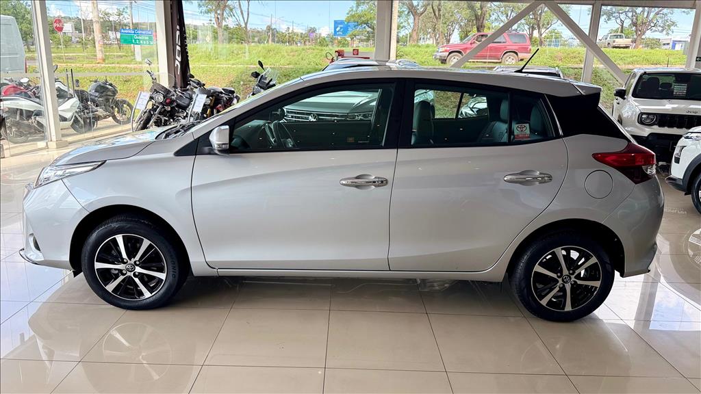 YARIS 1.5 16V FLEX XL MULTIDRIVE7